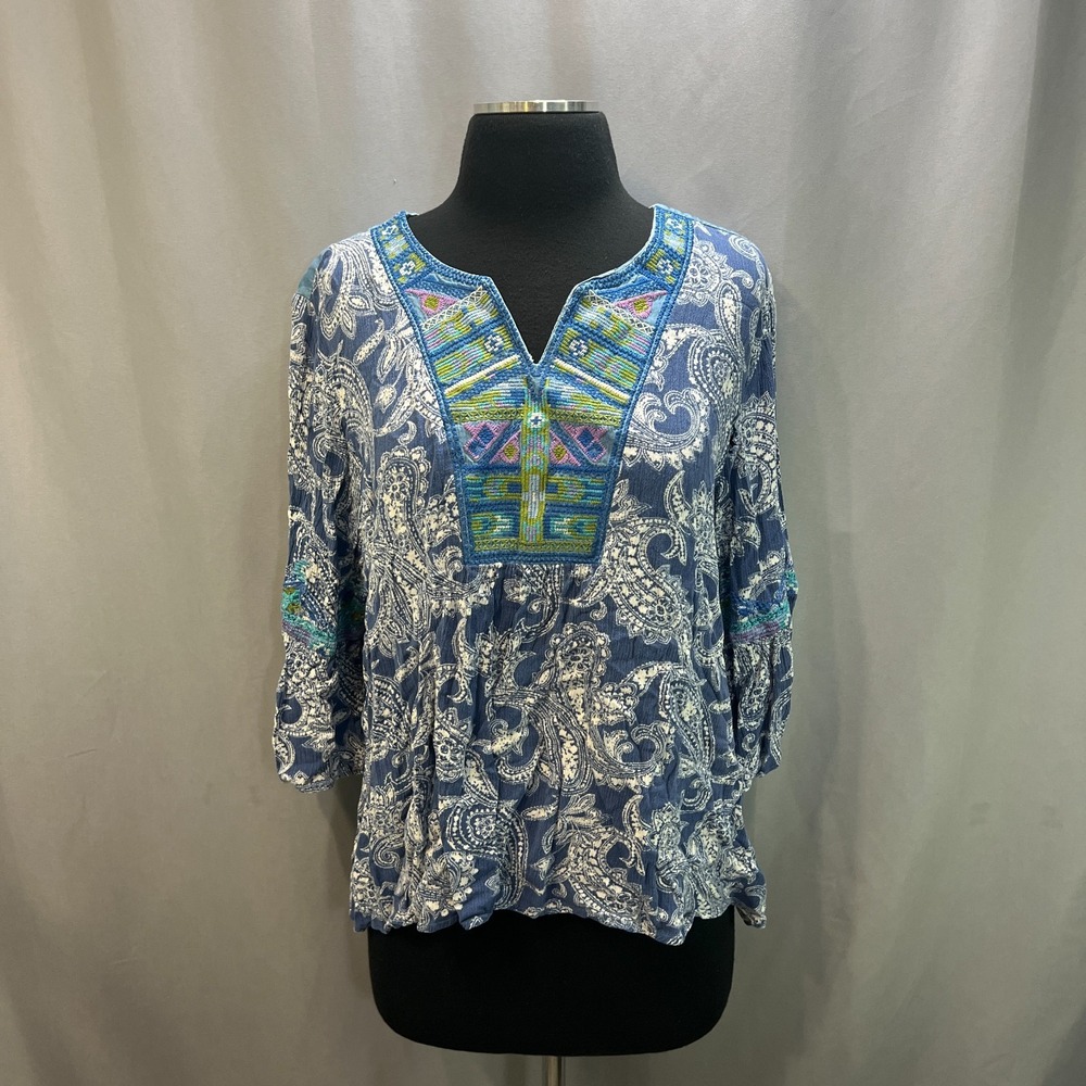 Calessa Tunic Top Womens XL Blue White Paisley Print Embroidered Detail V Neck